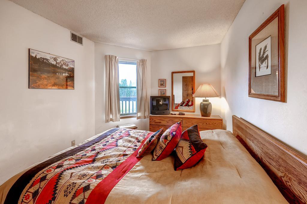 One-Bedroom Mountainside Condo D107 Фриско Номер фото
